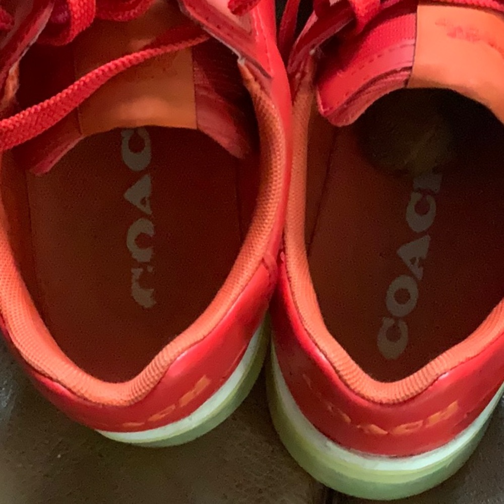 Two pairs of men's Fashion Coach Sneakers. In good shape. Red-12D. Blue-11.5D. - Picture 4 of 5